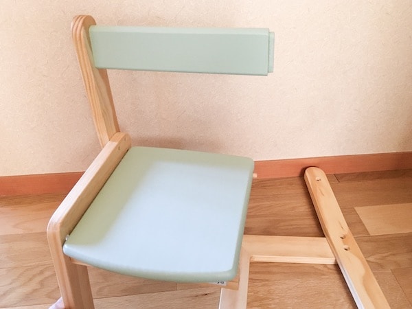 norsta（ノスタ）】リトルデスク＆リトルチェアの口コミと組み立て方