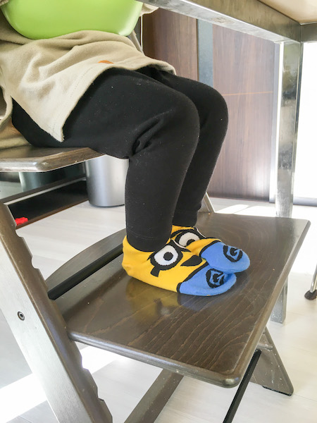 ストッケ】トリップトラップの組み立て方を徹底解説！5ステップ
