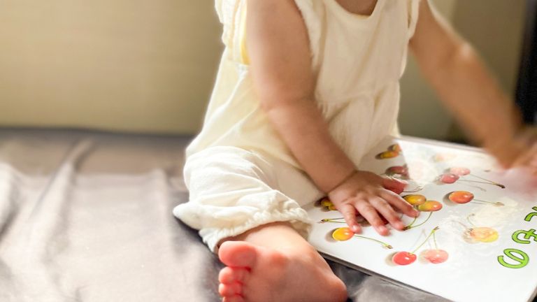 1歳2歳向け】ママたちに聞いた買ってよかった絵本！読み聞かせに